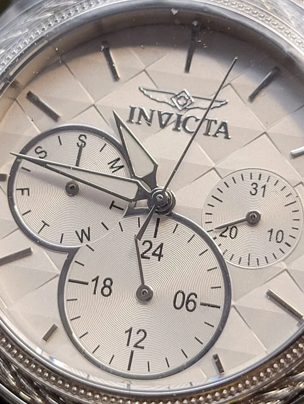 Invicta bold sophisticated